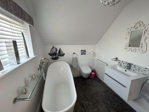 Photo 17- click for photo gallery